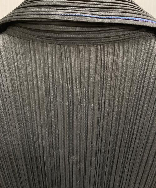 PLEATS PLEASE（プリーツプリーズ）PLEATS PLEASE (プリーツプリーズ) プリーツポロシャツ グレー サイズ:3の古着・服飾アイテム