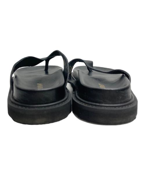 Caminando（カミナンド）Caminando (カミナンド) レザートングサンダル ブラック サイズ:6の古着・服飾アイテム