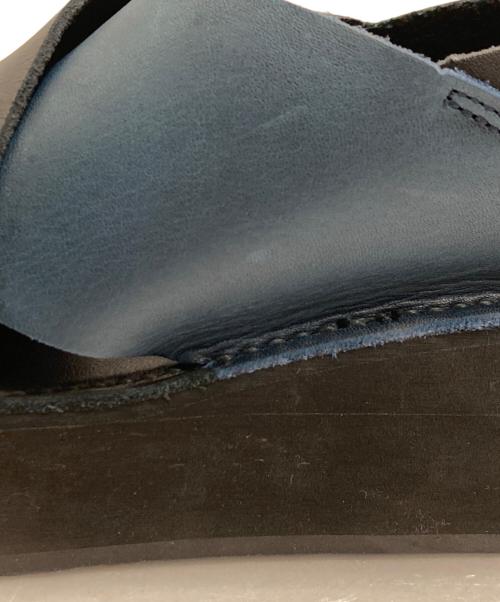 LAD MUSICIAN（ラッドミュージシャン）LAD MUSICIAN (ラッドミュージシャン) 厚底クロスサンダル ネイビー×ブラック サイズ:表記無しの古着・服飾アイテム