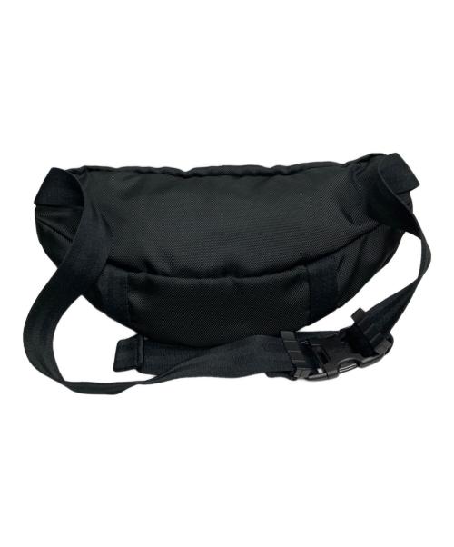 KAZUYUKI KUMAGAI ATTACHMENT（カズユキクマガイ アタッチメント）KAZUYUKI KUMAGAI ATTACHMENT (カズユキクマガイ アタッチメント) New Era (ニューエラ) ボディバッグ ブラックの古着・服飾アイテム