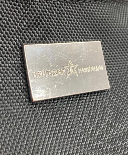 KAZUYUKI KUMAGAI ATTACHMENT（カズユキクマガイ アタッチメント）KAZUYUKI KUMAGAI ATTACHMENT (カズユキクマガイ アタッチメント) New Era (ニューエラ) ボディバッグ ブラックの古着・服飾アイテム