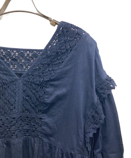 SHIPS any（シップスエニィ）SHIPS any (シップスエニィ) レース ピンタック ブラウス ネイビー サイズ:Freeの古着・服飾アイテム