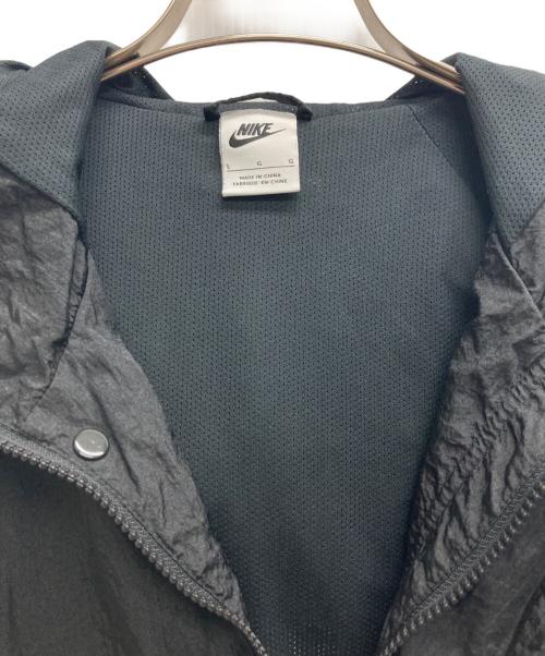 NIKE（ナイキ）NIKE (ナイキ) WOVEN SWOOSH LND JKT ブラック サイズ:Lの古着・服飾アイテム