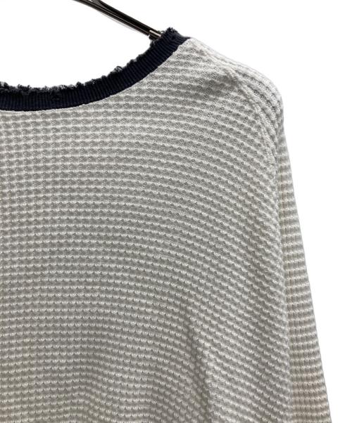 KIIT（キート）KIIT (キート) クラッシュ加工 ワッフル カットソー ホワイト サイズ:Freeの古着・服飾アイテム