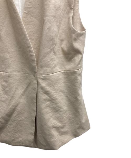 1er Arrondissement（プルミエ アロンディスモン）1er Arrondissement (プルミエ アロンディスモン) ソフトリネンロングジレ ベージュ サイズ:36の古着・服飾アイテム