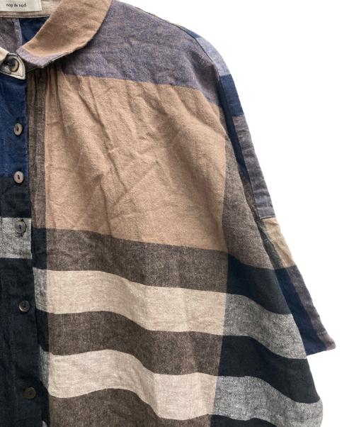 nop de nod（ノップドゥノッド）nop de nod (ノップドゥノッド) コットンリネンシャツワンピース ブラウン×ネイビー サイズ:Freeの古着・服飾アイテム