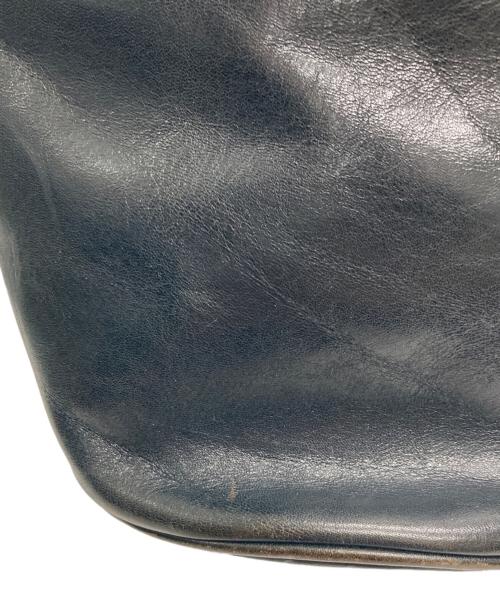 HIROFU（ヒロフ）HIROFU (ヒロフ) レザーバケットバッグ ブラックの古着・服飾アイテム