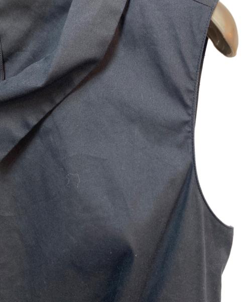 PRADA（プラダ）PRADA (プラダ) ノースリーブブラウス ブラック サイズ:40の古着・服飾アイテム