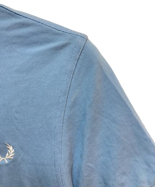 FRED PERRY（フレッドペリー）FRED PERRY (フレッドペリー) ポロシャツ ブルー サイズ:Ｓの古着・服飾アイテム