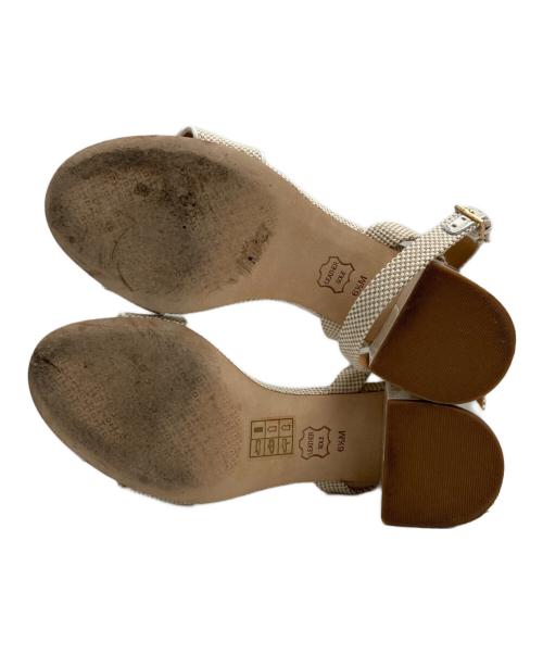 TORY BURCH（トリーバーチ）TORY BURCH (トリーバーチ) ストラップサンダル アイボリー サイズ:6 1/2Mの古着・服飾アイテム