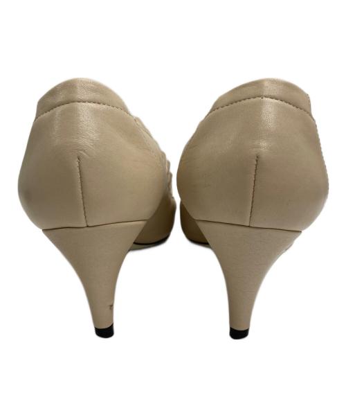 CHANEL（シャネル）CHANEL (シャネル) ココマークヒールパンプス アイボリー サイズ:361/2Cの古着・服飾アイテム