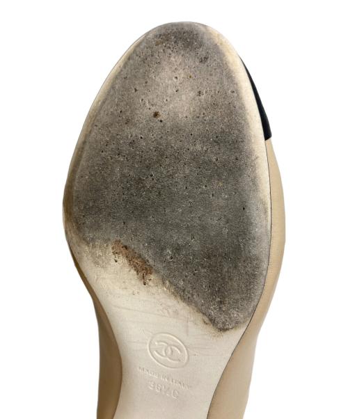 CHANEL（シャネル）CHANEL (シャネル) ココマークヒールパンプス アイボリー サイズ:361/2Cの古着・服飾アイテム