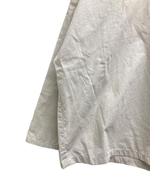 evam eva（エヴァムエヴァ）evam eva (エヴァムエヴァ) プルオーバーシャツ アイボリー サイズ:記載無しの古着・服飾アイテム