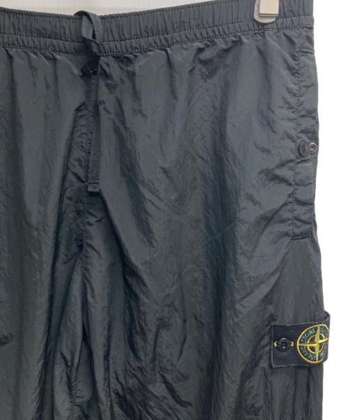 SUPREME（シュプリーム）SUPREME (シュプリーム) STONE ISLAND (ストーンアイランド) Nylon Metal Track Pant ブラック サイズ:Sの古着・服飾アイテム
