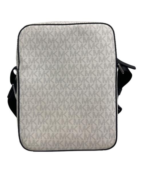 MICHAEL KORS（マイケル・コース）MICHAEL KORS (マイケル・コース) クーパー シグネチャー フライト バッグ ホワイトの古着・服飾アイテム