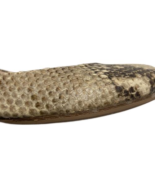 FABIO RUSCONI（ファビオルスコーニ）FABIO RUSCONI (ファビオルスコーニ) パイソンフラットシューズ ベージュ サイズ:36の古着・服飾アイテム