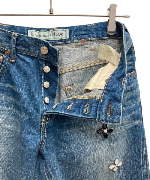 Tu es mon TRESOR（トゥ エ モン トレゾア）tu es mon TRESOR (トゥ エ モン トレゾア) フラワービジューデニムパンツ ブルー サイズ:1の古着・服飾アイテム