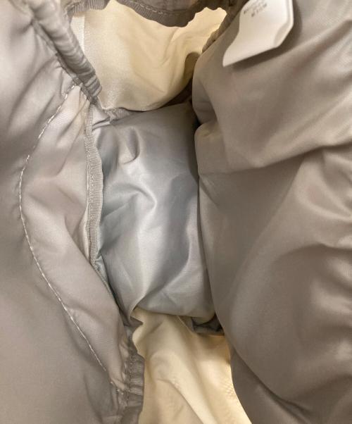 Columbia（コロンビア）Columbia (コロンビア) リュック アイボリーの古着・服飾アイテム