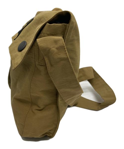 Barbour（バブアー）Barbour (バブアー) サコッシュ ベージュの古着・服飾アイテム