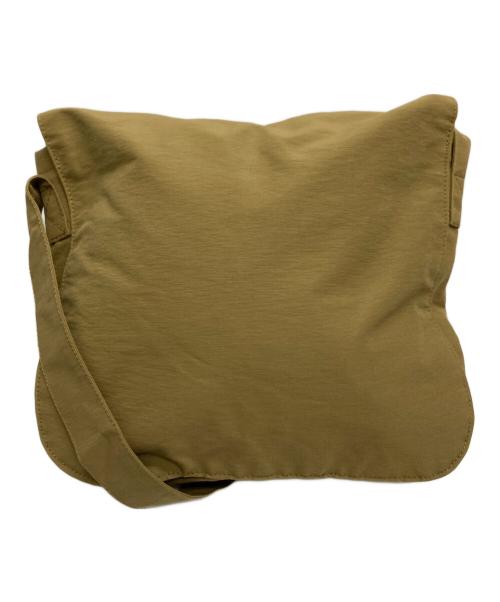 Barbour（バブアー）Barbour (バブアー) サコッシュ ベージュの古着・服飾アイテム