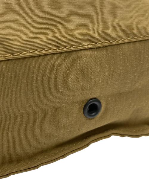 Barbour（バブアー）Barbour (バブアー) サコッシュ ベージュの古着・服飾アイテム