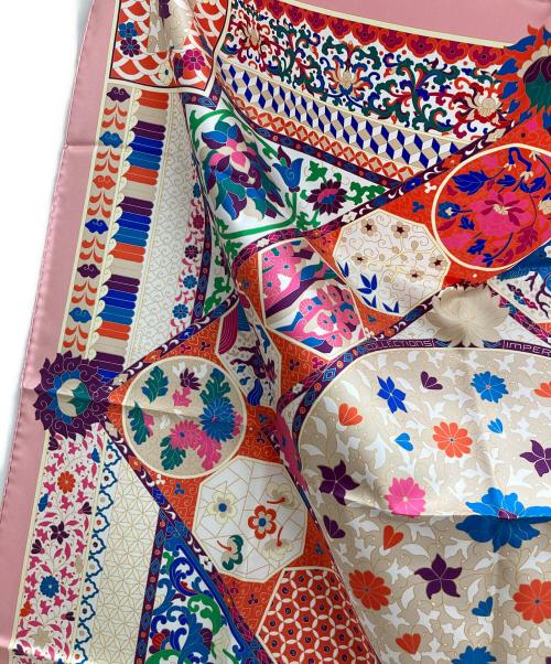 HERMES（エルメス）HERMES (エルメス) カレ90 COLLECTIONS IMPERIALES ピンク 未使用品の古着・服飾アイテム