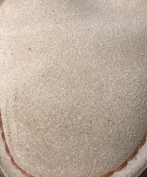 CLARKS（クラークス）CLARKS (クラークス) Desert Boot ベージュ サイズ:UK8の古着・服飾アイテム