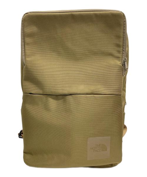 THE NORTH FACE（ザ ノース フェイス）THE NORTH FACE (ザ ノース フェイス) SHUTTLE DAYPACK SLIM カーキの古着・服飾アイテム
