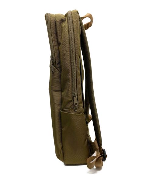 THE NORTH FACE（ザ ノース フェイス）THE NORTH FACE (ザ ノース フェイス) SHUTTLE DAYPACK SLIM カーキの古着・服飾アイテム