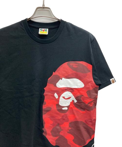 A BATHING APE（ア ベイシング エイプ）A BATHING APE (ア ベイシング エイプ) Color Camo Side Big Ape Head Tee ブラック サイズ:Lの古着・服飾アイテム