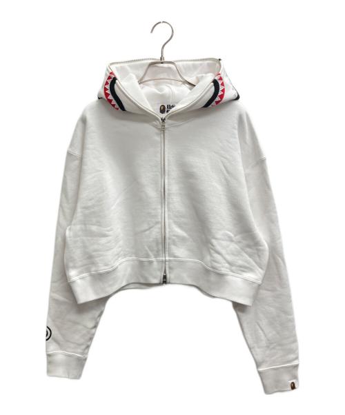 A BATHING APE（ア ベイシング エイプ）A BATHING APE (ア ベイシング エイプ) SHARK CROPPED FULL ZIP HOODIE ホワイト サイズ:Mの古着・服飾アイテム