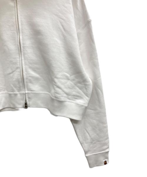 A BATHING APE（ア ベイシング エイプ）A BATHING APE (ア ベイシング エイプ) SHARK CROPPED FULL ZIP HOODIE ホワイト サイズ:Mの古着・服飾アイテム
