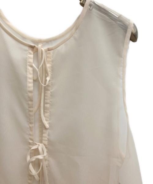 BEAUTY&YOUTH UNITED ARROWS（ビューティーアンドユースユナイテッドアローズ）BEAUTY&YOUTH UNITED ARROWS (ビューティーアンドユースユナイテッドアローズ) ノースリーブブラウス アイボリー サイズ:Mの古着・服飾アイテム