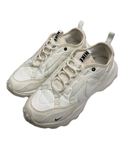 NIKE（ナイキ）NIKE (ナイキ) TC 7900 アイボリー サイズ:US7.5の古着・服飾アイテム