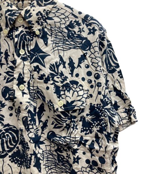 Engineered Garments（エンジニアドガーメンツ）Engineered Garments (エンジニアードガーメンツ) 総柄プルオーバーシャツ アイボリー×ネイビー サイズ:XSの古着・服飾アイテム