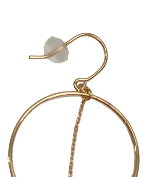 4℃（ヨンドシー）4℃ (ヨンドシー) サークルピアスの古着・服飾アイテム