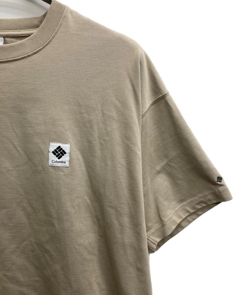 Columbia（コロンビア）Columbia (コロンビア) 半袖Tシャツ ベージュ サイズ:Lの古着・服飾アイテム