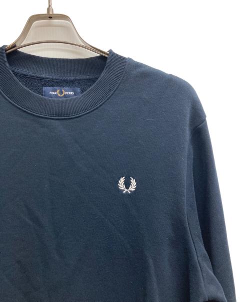 FRED PERRY（フレッドペリー）FRED PERRY (フレッドペリー) Crew Neck Sweatshirt ネイビー サイズ:Lの古着・服飾アイテム