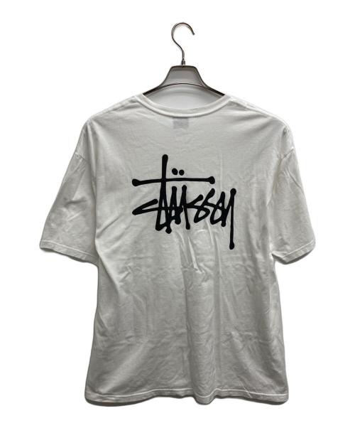 stussy（ステューシー）stussy (ステューシー) ロゴプリントTシャツ ホワイト サイズ:XLの古着・服飾アイテム