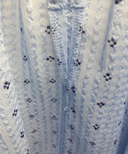 ReFLEcT（リフレクト）ReFLEcT (リフレクト) 涼しげサッカープリントブラウス スカイブルー サイズ:表記無しの古着・服飾アイテム