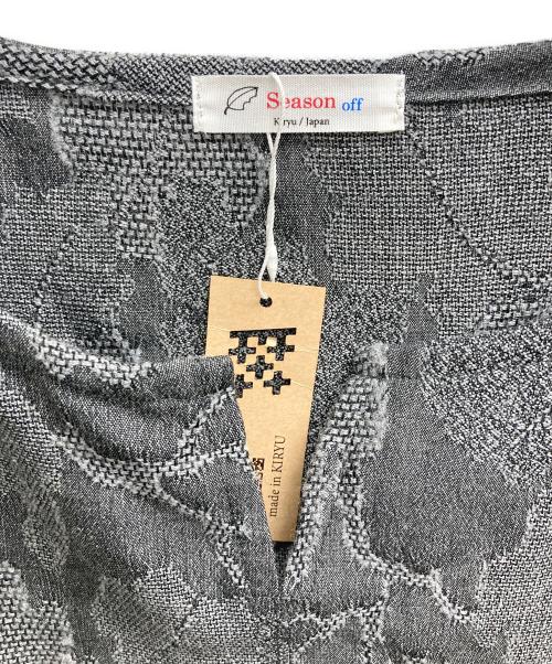 Season off（シーズンオフ）Season off (シーズンオフ) シルクウールのワンピース グレー サイズ:表記無し 未使用品の古着・服飾アイテム