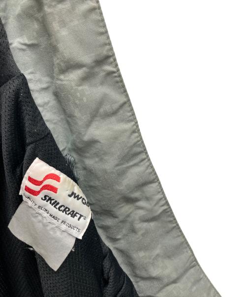 US ARMY（ユーエスアーミー）US ARMY (ユーエスアーミー) ナイロンジャケット グレー サイズ:記載無しの古着・服飾アイテム