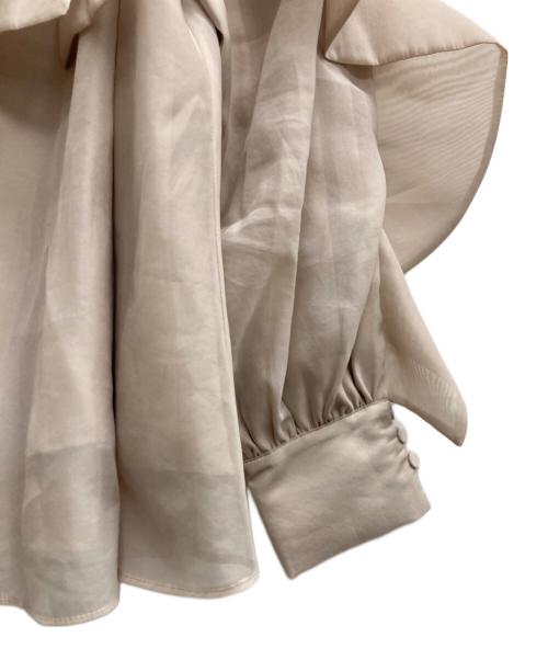 Snidel（スナイデル）Snidel (スナイデル) Sustainableオーガンシースルーブラウス ベージュ サイズ:ONE　SIZEの古着・服飾アイテム