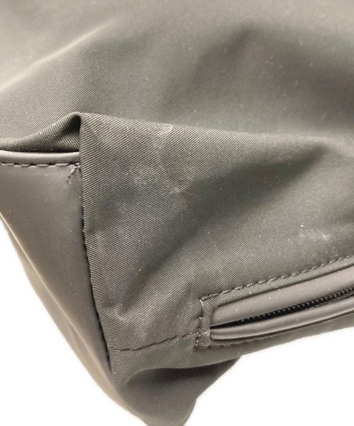 ear PAPILLONNER（イアパピヨネ）ear PAPILLONNER (イアパピヨネ) 樹脂パーツワンハンドルバッグ ブラックの古着・服飾アイテム