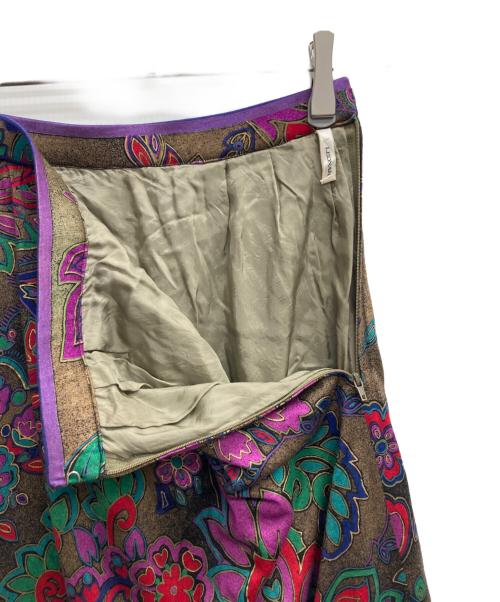 LEONARD（レオナール）LEONARD (レオナール) シルク混総柄スカート ブラウン サイズ:66の古着・服飾アイテム