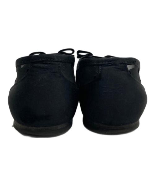 Salvatore Ferragamo（サルヴァトーレ フェラガモ）Salvatore Ferragamo (サルヴァトーレ フェラガモ) ヴァラリボンシースルードットバレエシューズ ブラック サイズ:5　1/2Dの古着・服飾アイテム