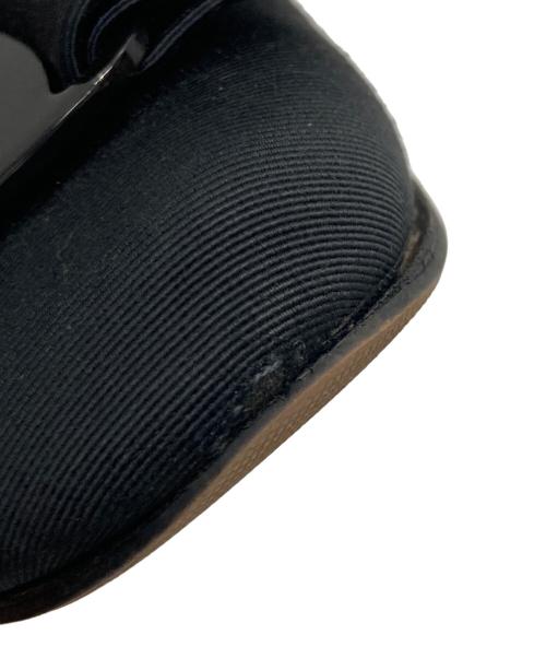 Salvatore Ferragamo（サルヴァトーレ フェラガモ）Salvatore Ferragamo (サルヴァトーレ フェラガモ) ヴァラリボンシースルードットバレエシューズ ブラック サイズ:5　1/2Dの古着・服飾アイテム