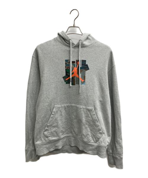JORDAN（ジョーダン）JORDAN (ジョーダン) UNDEFEATED (アンディフィーテッド) L/S Hoodie グレー サイズ:Mの古着・服飾アイテム