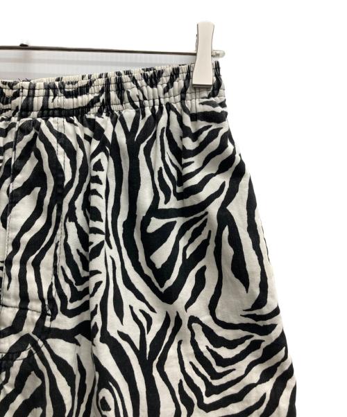 stussy（ステューシー）stussy (ステューシー) 00ｓゼブラショーツ ホワイト×ブラック サイズ:Mの古着・服飾アイテム
