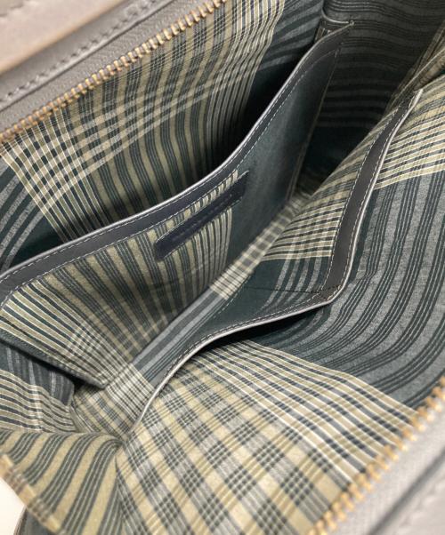 MOTHERHOUSE（マザーハウス）MOTHERHOUSE (マザーハウス) アンティークスクエアリュック グレーの古着・服飾アイテム